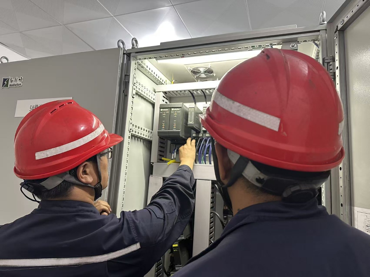 4dedfbe6-8971-11f0-88cd-fea6c39cc3af.jpg 4dedfbe6-8971-11f0-88cd-fea6c39cc3af.jpg